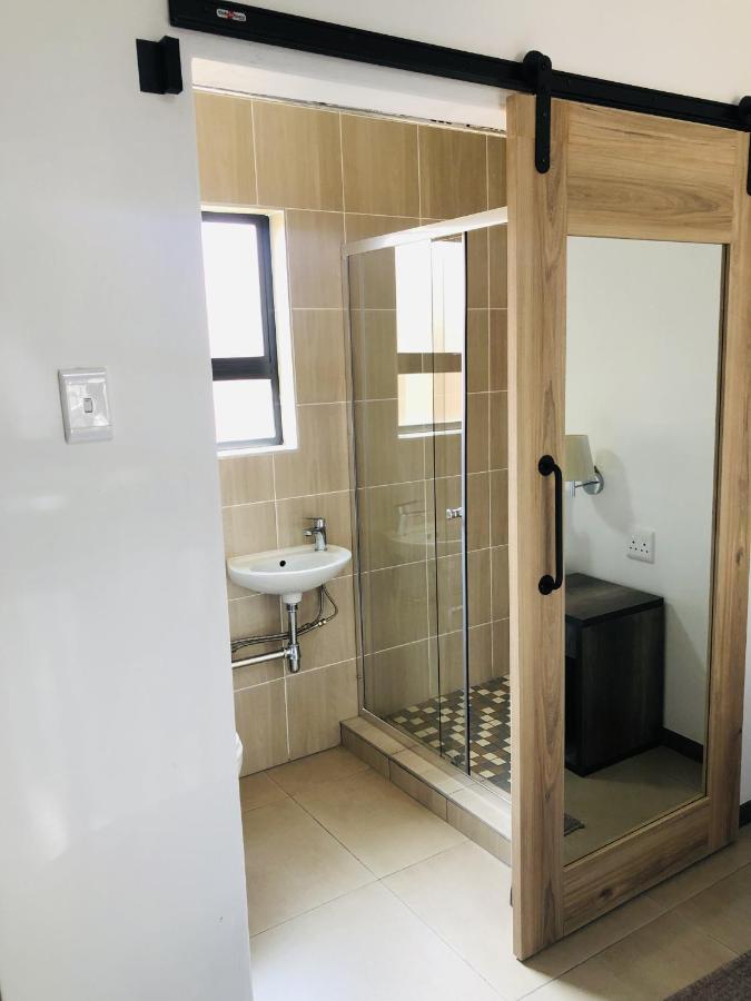 Tranquility Guesthouse Standerton Esterno foto