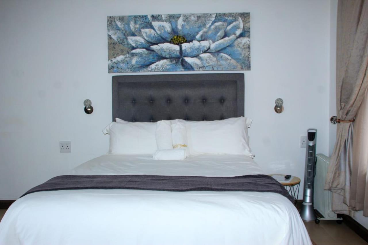 Tranquility Guesthouse Standerton Esterno foto