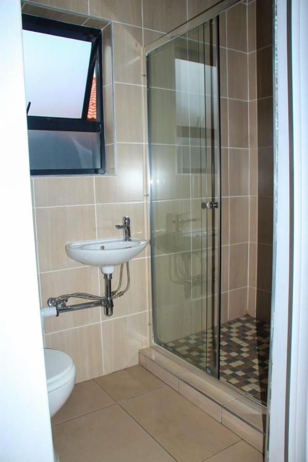 Tranquility Guesthouse Standerton Esterno foto