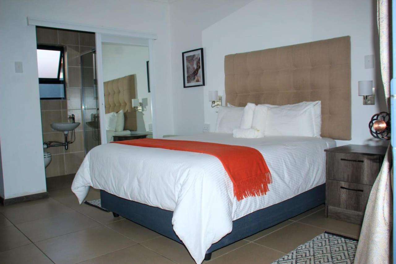 Tranquility Guesthouse Standerton Esterno foto